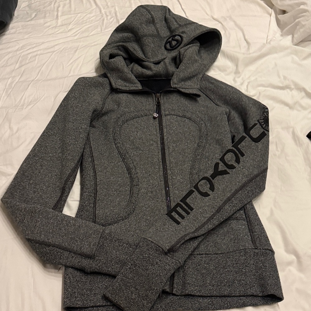Lululemon SoulCycle Gray Hooded Zip-Up Jacket Sz S